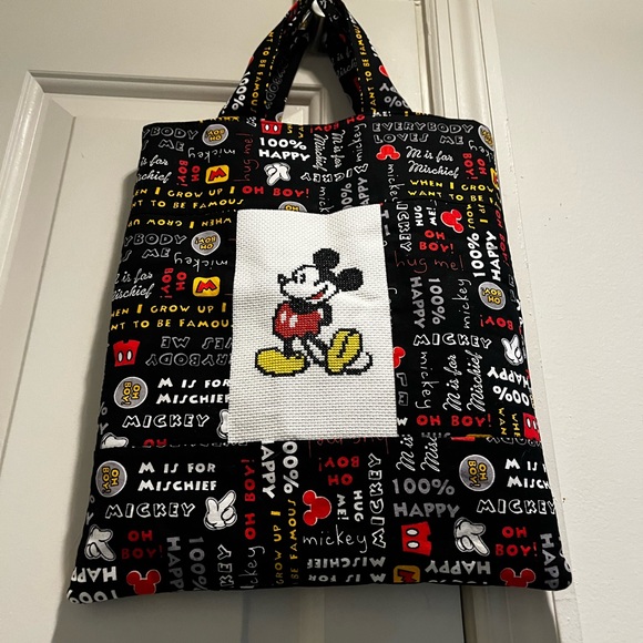 Disney’s Mickey Mouse tote bag for kids - Picture 1 of 9